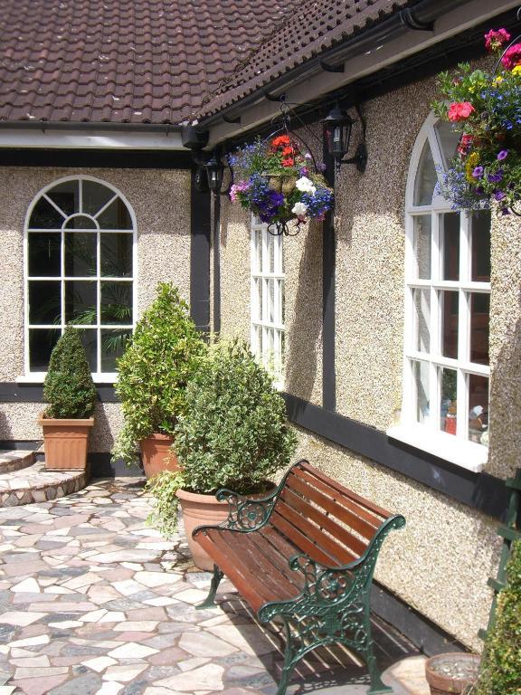 Kings Paget Hotel West Drayton  Bagian luar foto