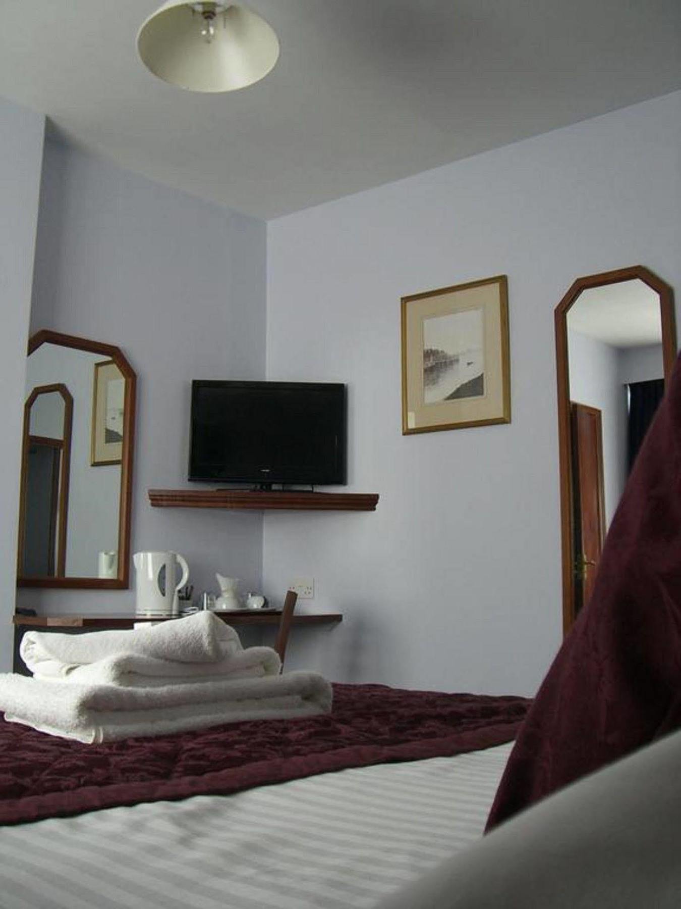 Kings Paget Hotel West Drayton  Bagian luar foto